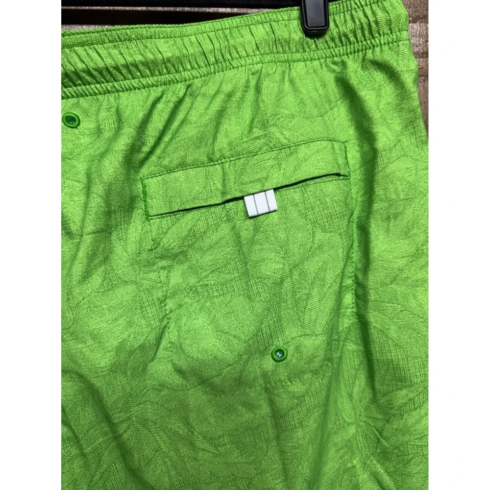Tommy‎ Bahama Mens XXL Lime Green Palm Leaf Jacquard Swim Trunks 5.5 Inch Inseam